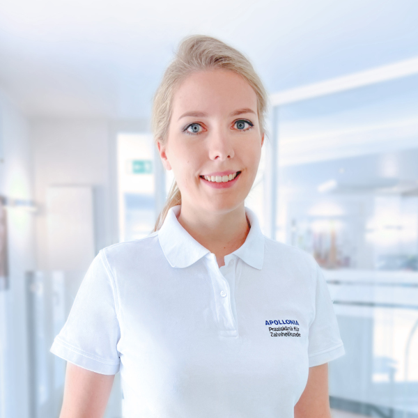 Kieferorthopädin Dr. med. dent. Justine Igelbrink